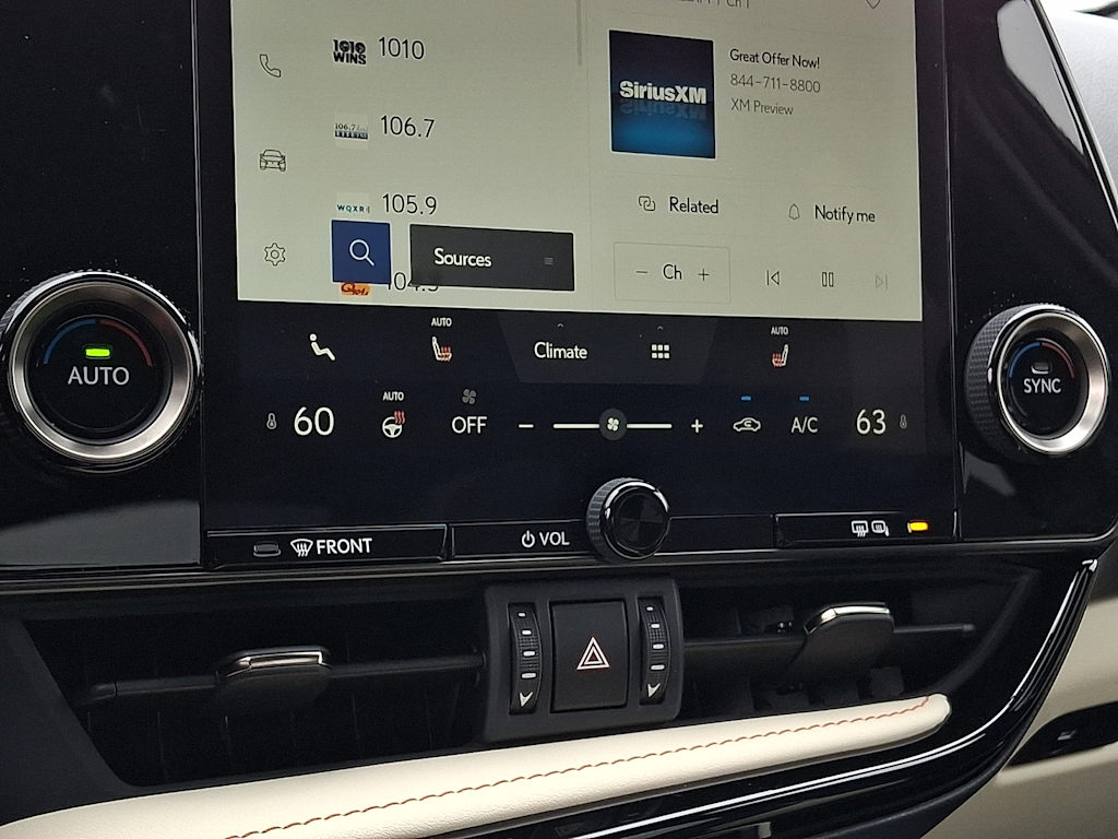 Thumbnail: 2024 Lexus ES - 9