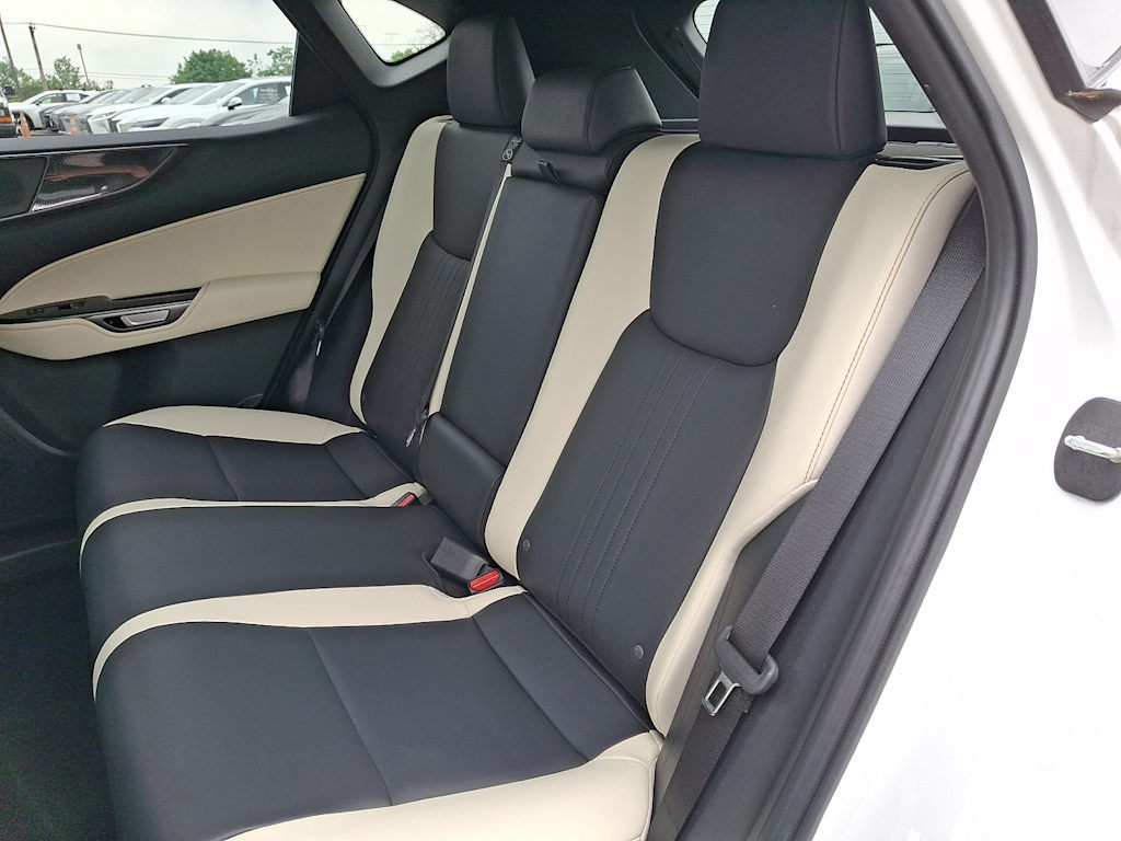 Thumbnail: 2024 Lexus ES - 8