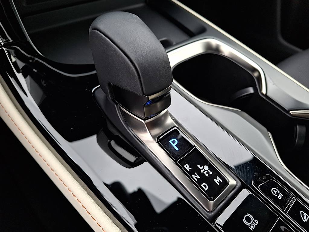 Thumbnail: 2024 Lexus ES - 10