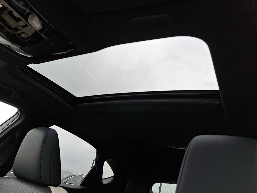 Thumbnail: 2024 Lexus ES - 18