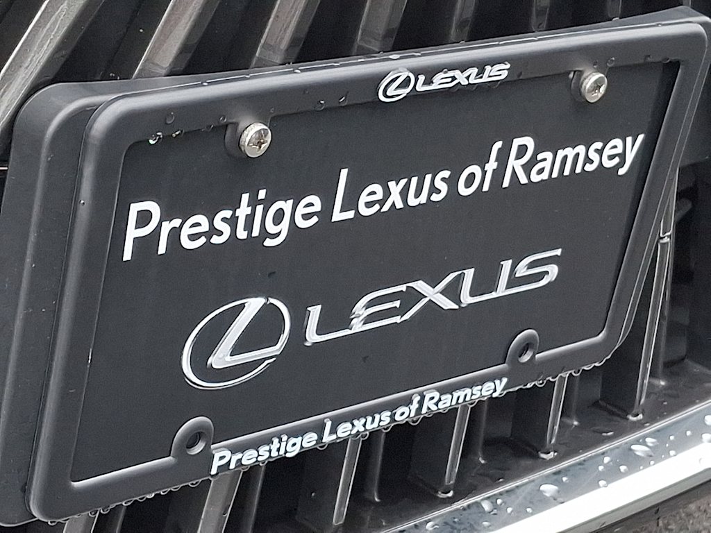 Thumbnail: 2024 Lexus ES - 30
