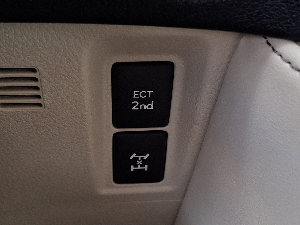 Thumbnail: 2023 Lexus GX - 23