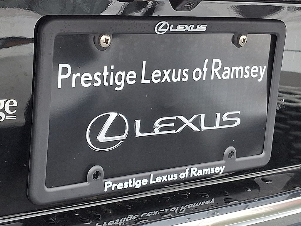 Thumbnail: 2020 Lexus GX - 30