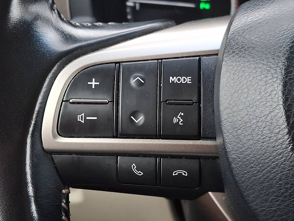 Thumbnail: 2020 Lexus GX - 22