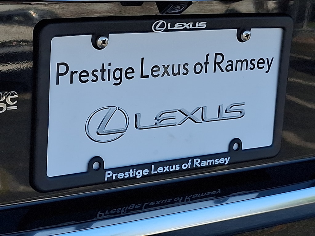 Thumbnail: 2023 Lexus GX - 30