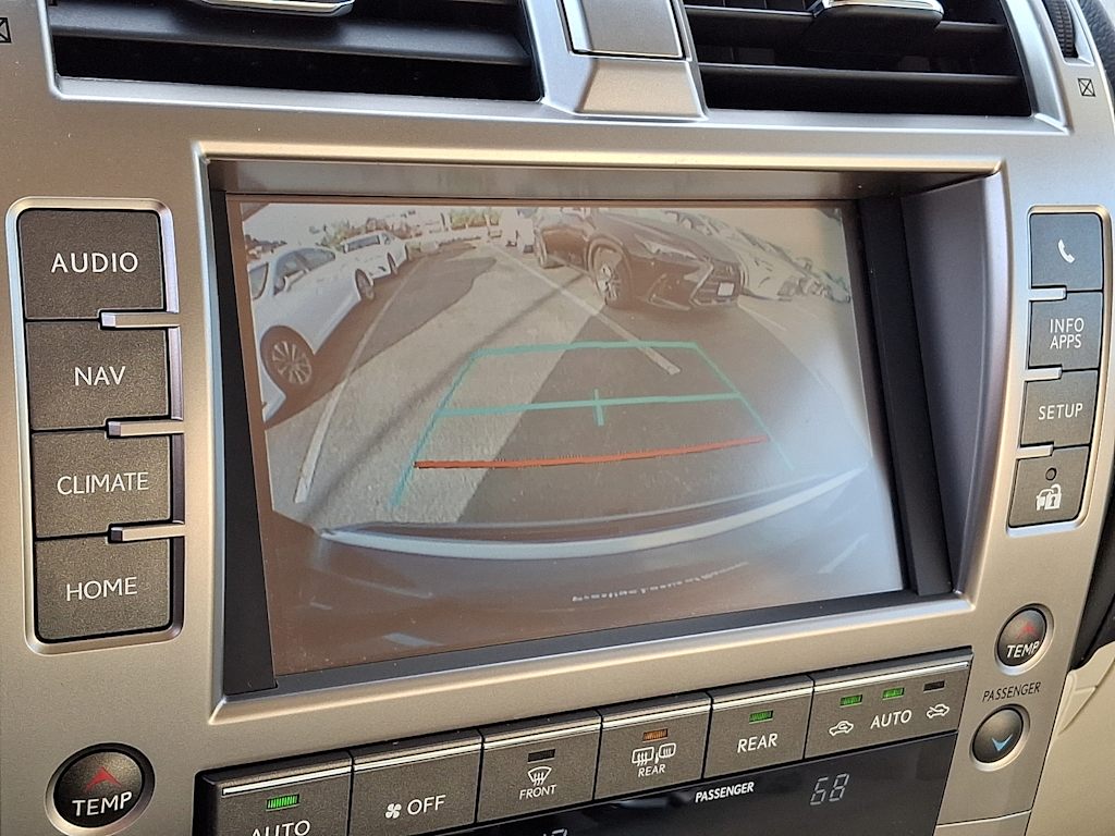 Thumbnail: 2020 Lexus GX - 20
