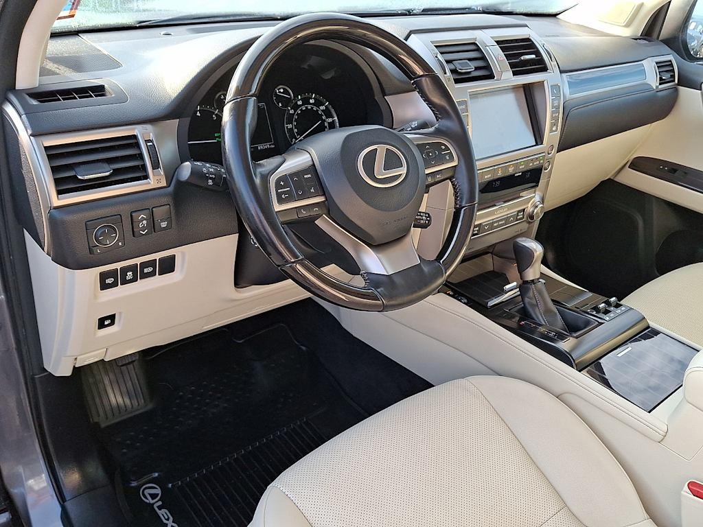 Thumbnail: 2020 Lexus GX - 2