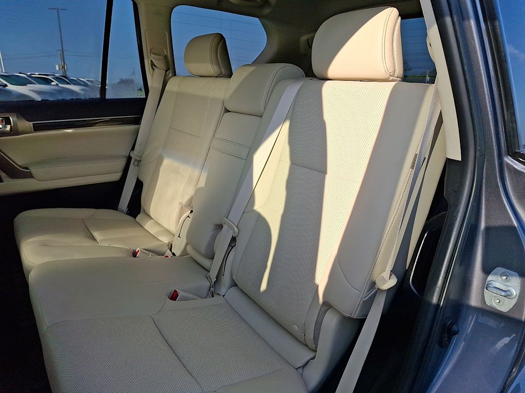 Thumbnail: 2020 Lexus GX - 7