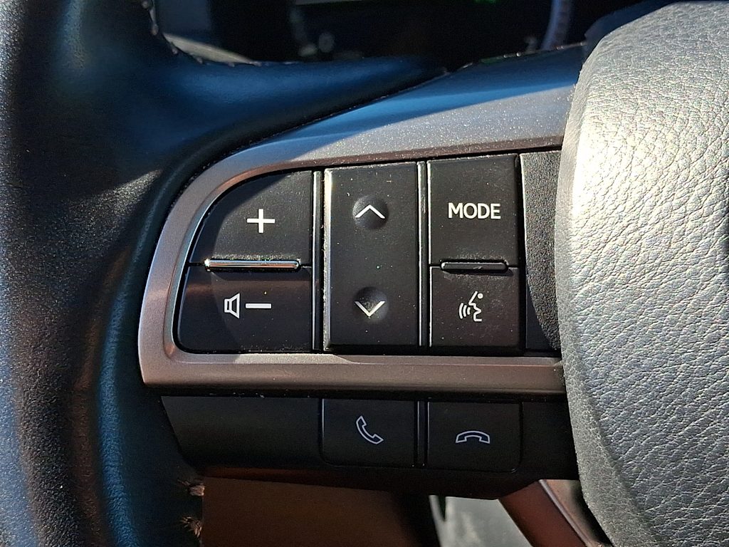 Thumbnail: 2023 Lexus GX - 21
