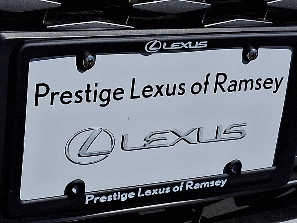 Thumbnail: 2023 Lexus GX - 30