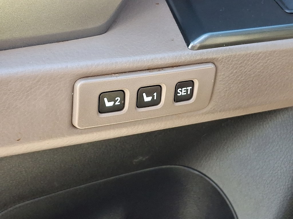 Thumbnail: 2023 Lexus GX - 28