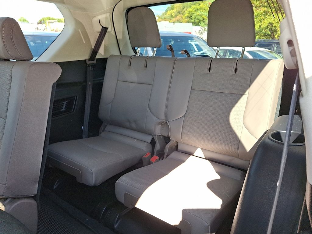 Thumbnail: 2023 Lexus GX - 16