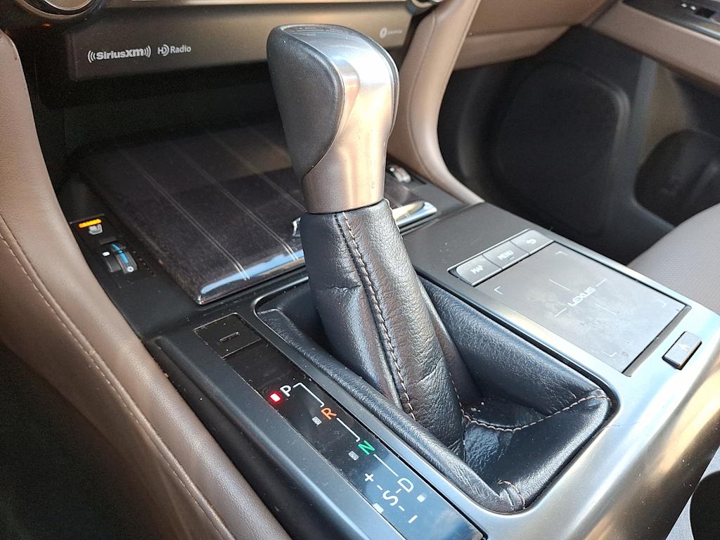 Thumbnail: 2023 Lexus GX - 11