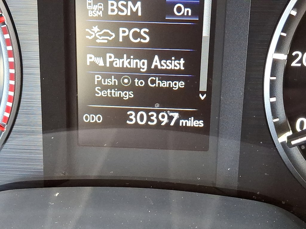 Thumbnail: 2023 Lexus GX - 12