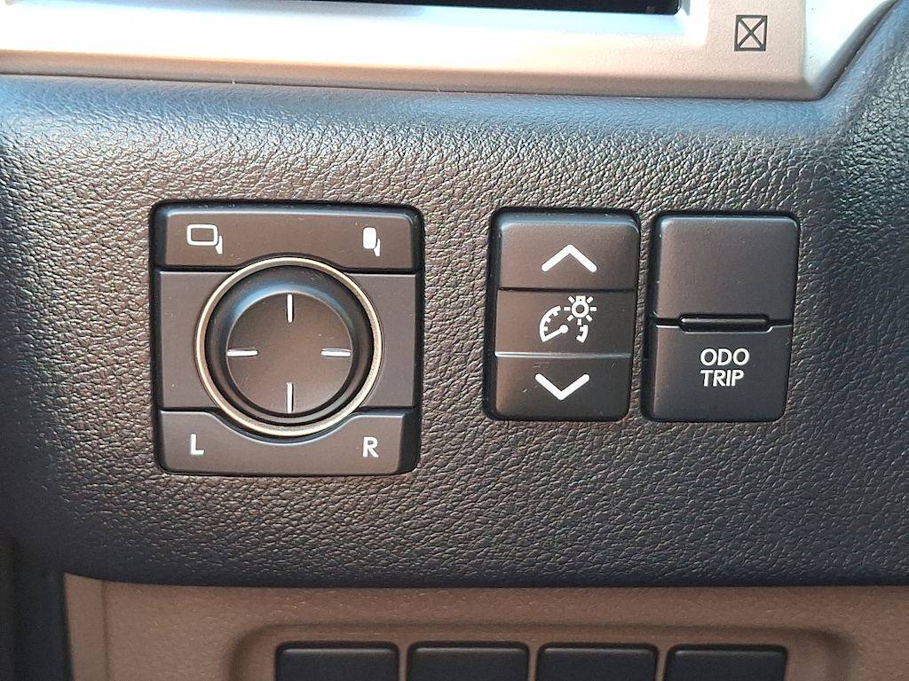 Thumbnail: 2023 Lexus GX - 27