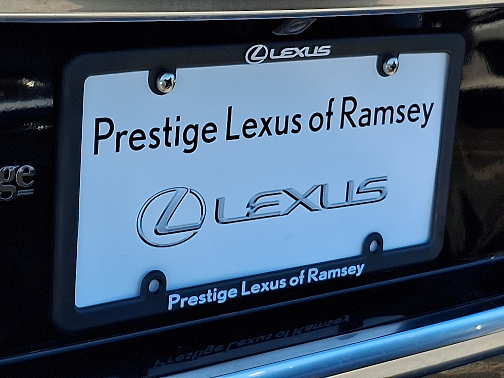 Thumbnail: 2020 Lexus GX - 30
