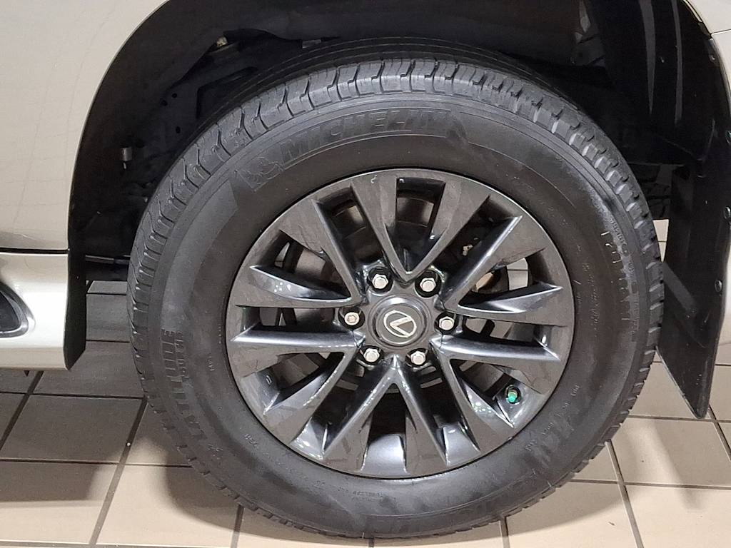 Thumbnail: 2023 Lexus GX - 6