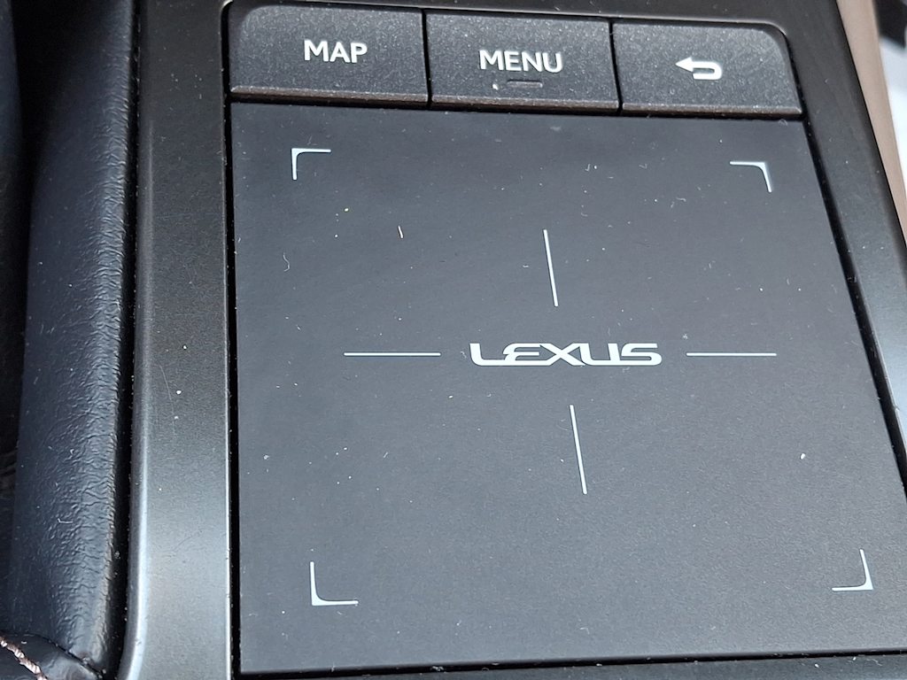 Thumbnail: 2022 Lexus GX - 25