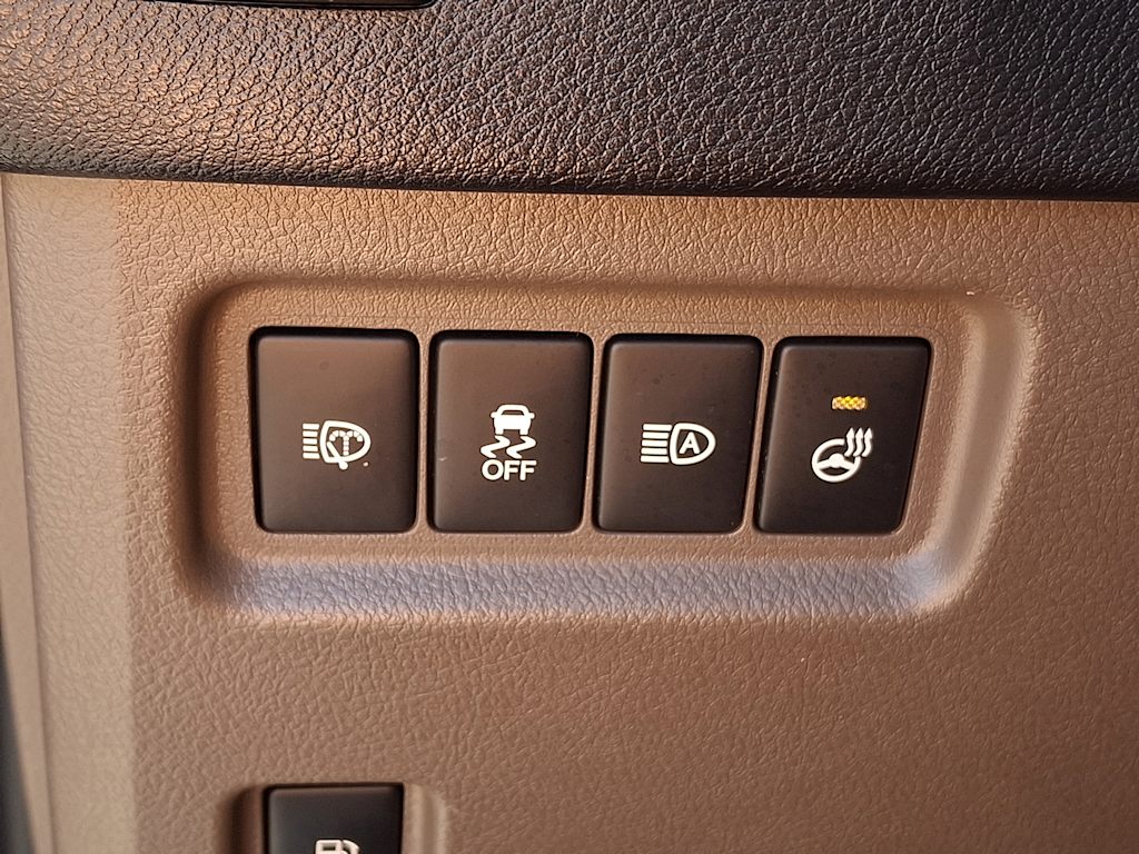 Thumbnail: 2022 Lexus GX - 27