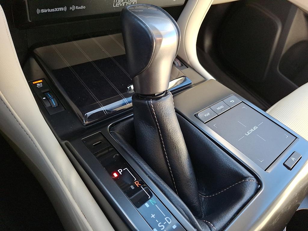 Thumbnail: 2022 Lexus GX - 10