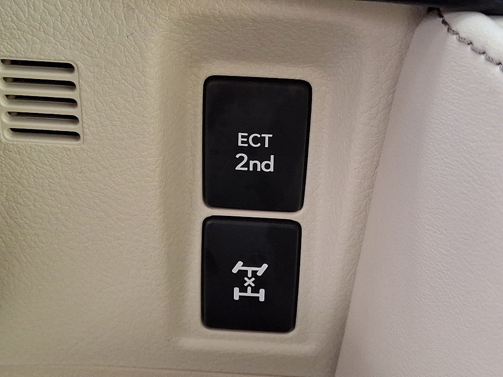 Thumbnail: 2023 Lexus GX - 26