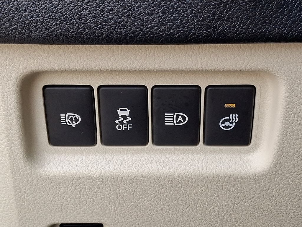 Thumbnail: 2023 Lexus GX - 27