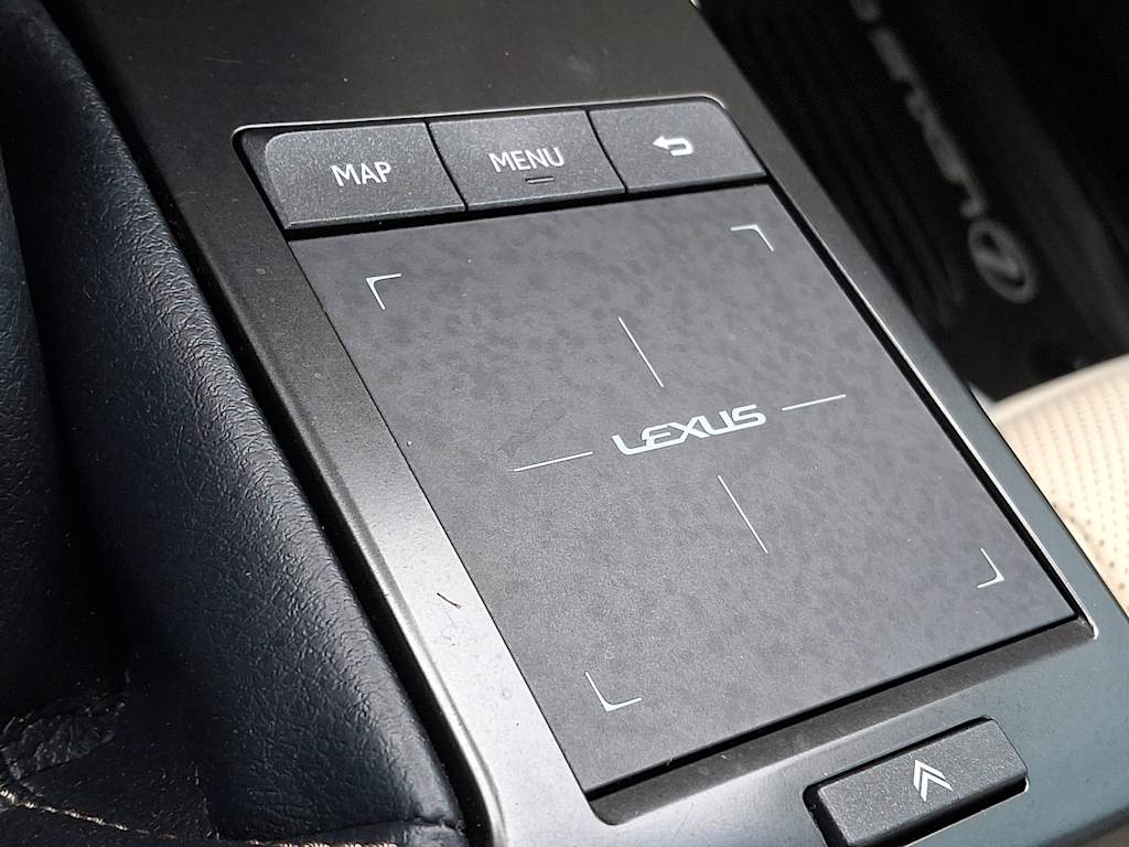Thumbnail: 2023 Lexus GX - 27