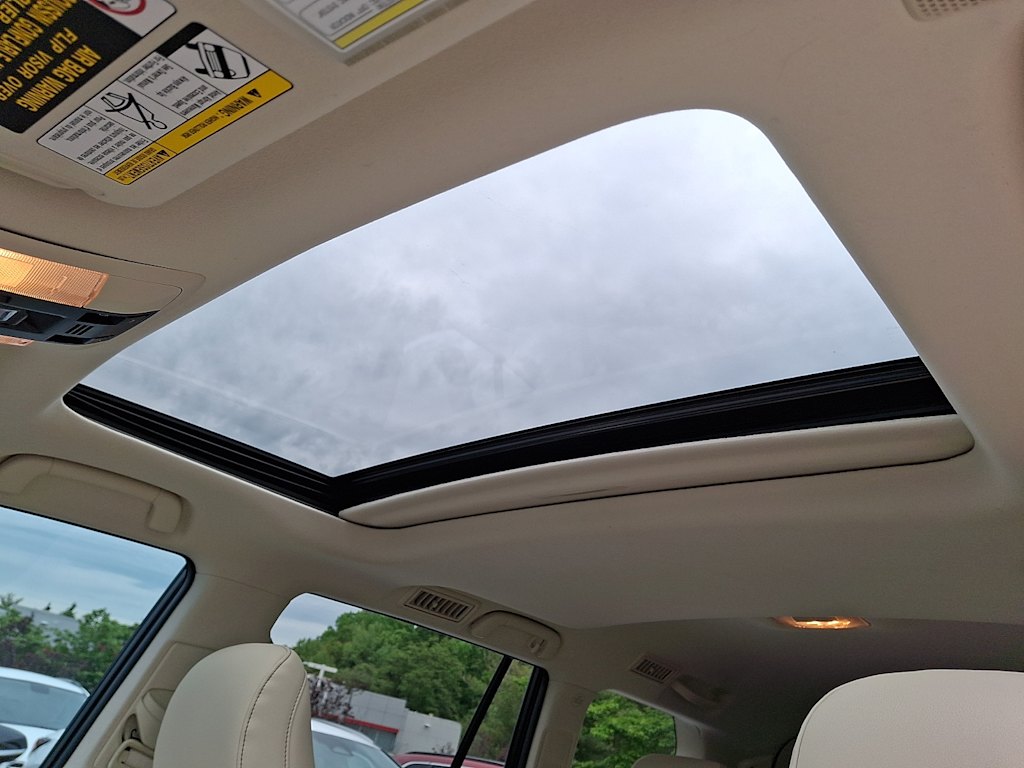 Thumbnail: 2023 Lexus GX - 19