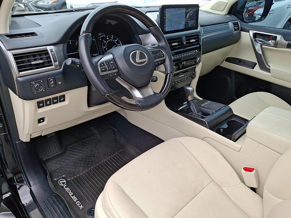 Thumbnail: 2023 Lexus GX - 2
