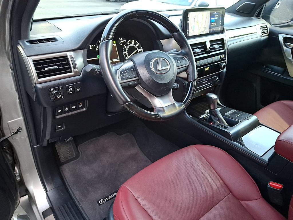Thumbnail: 2023 Lexus GX - 2