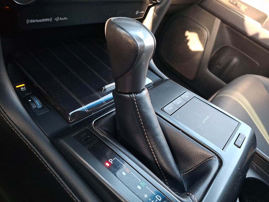 Thumbnail: 2023 Lexus GX - 11