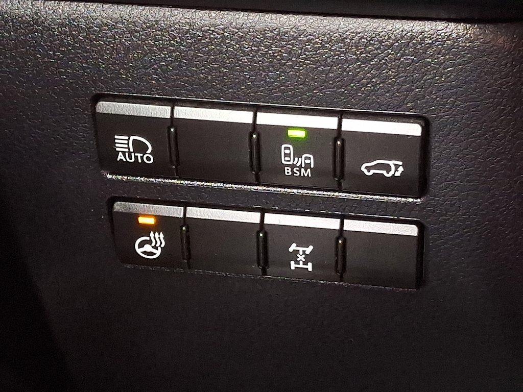 Thumbnail: 2018 Lexus NX - 26