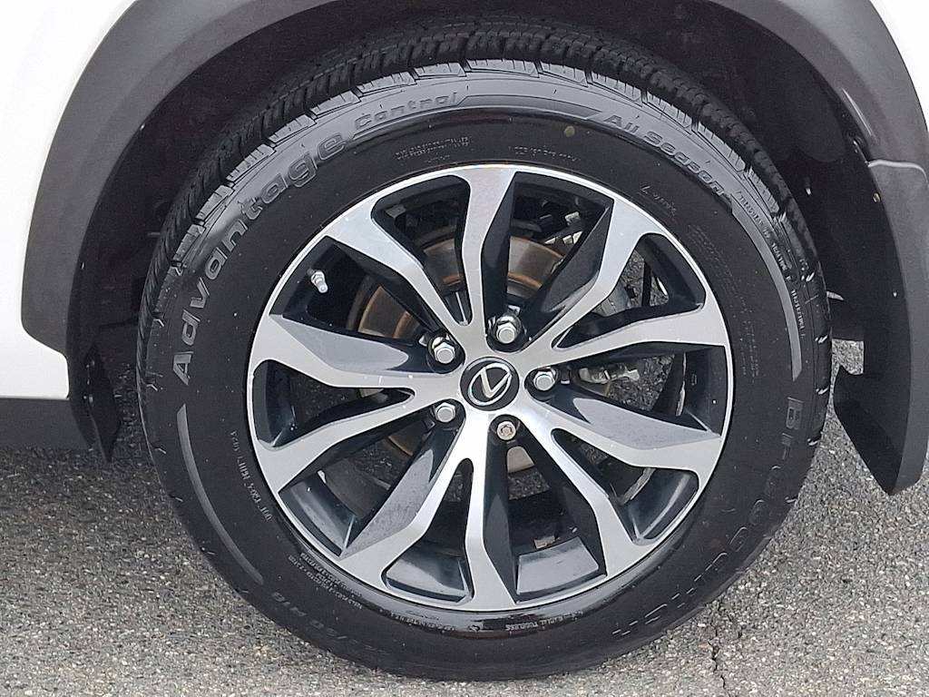 Thumbnail: 2015 Lexus NX - 7