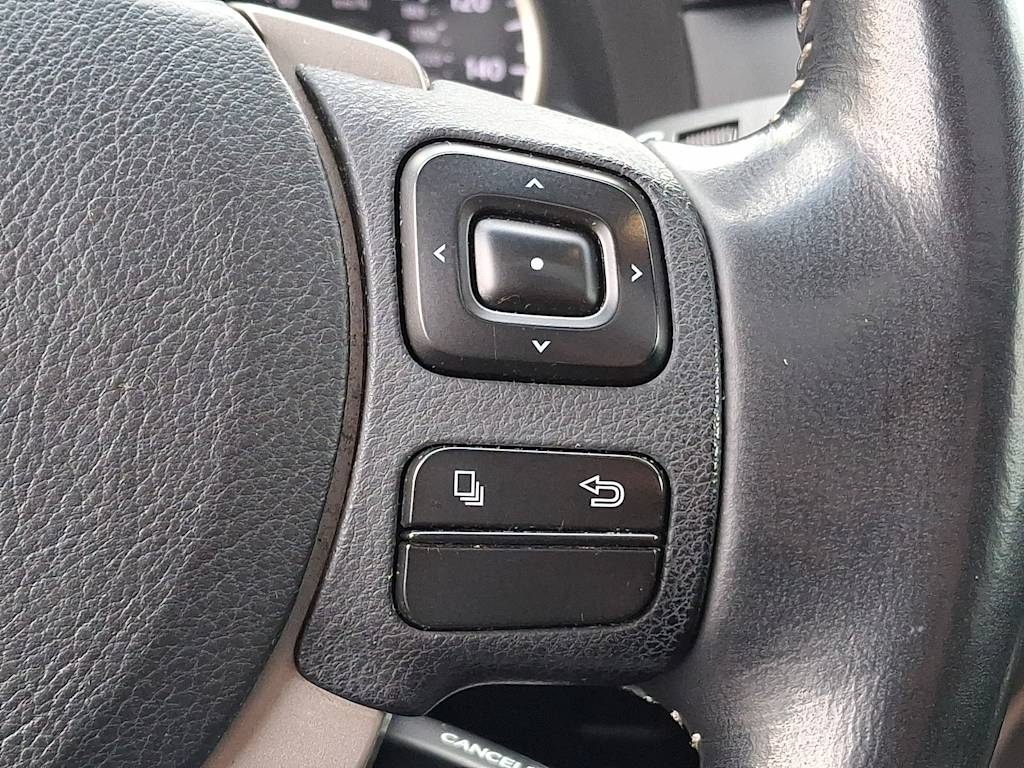 Thumbnail: 2015 Lexus NX - 23