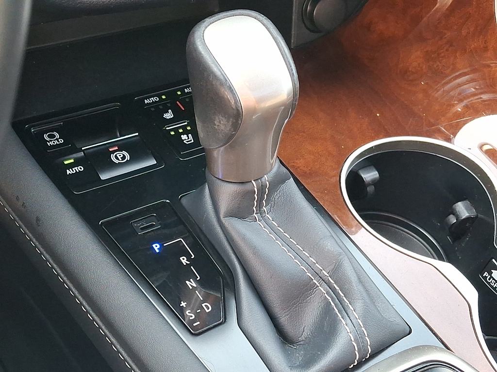 Thumbnail: 2018 Lexus RX - 10
