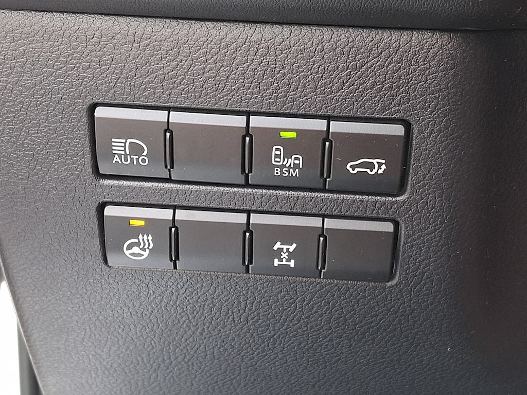 Thumbnail: 2020 Lexus NX - 27