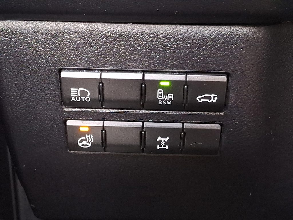 Thumbnail: 2021 Lexus NX - 26