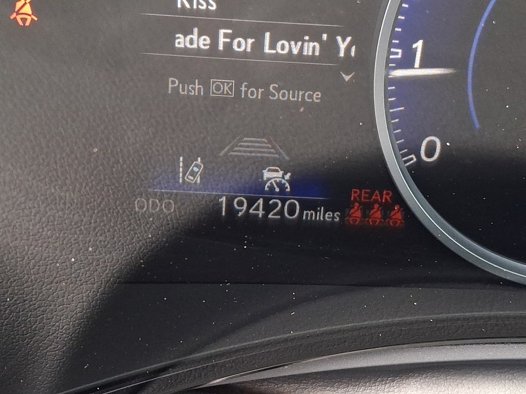 Thumbnail: 2024 Lexus ES - 11