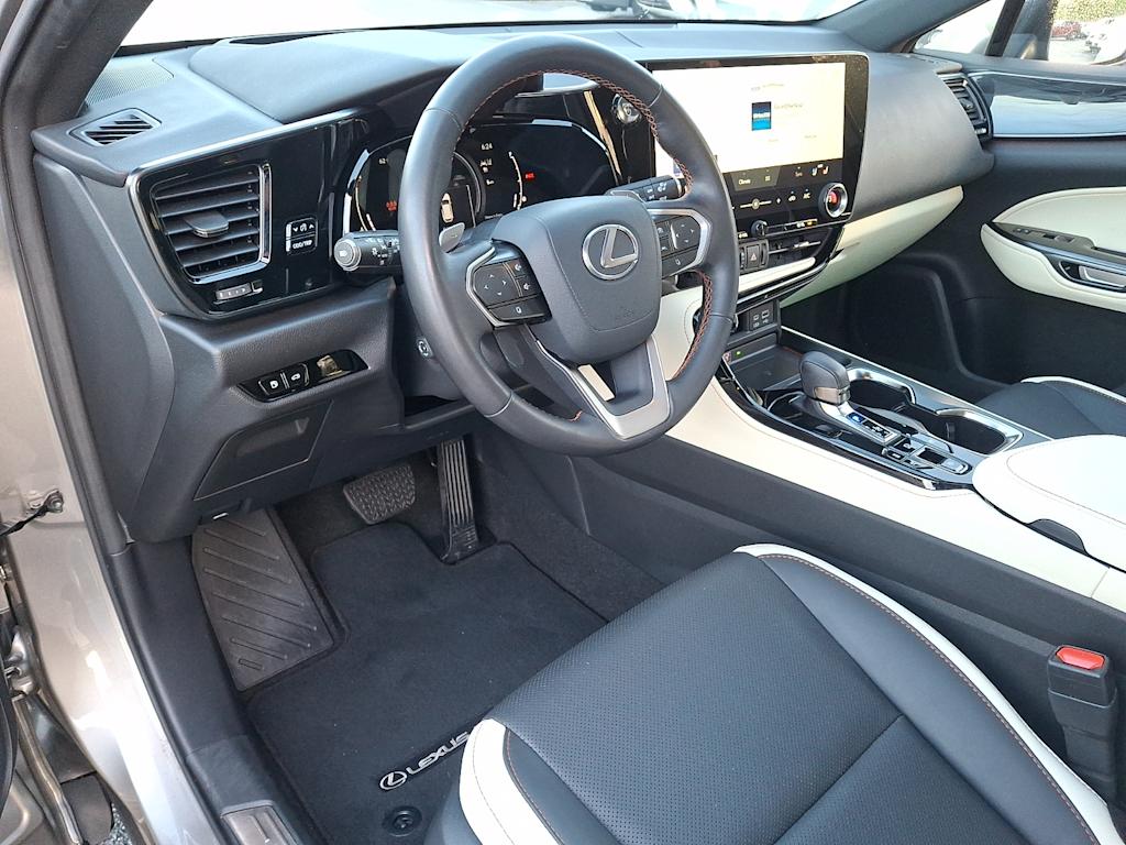 Thumbnail: 2024 Lexus ES - 2
