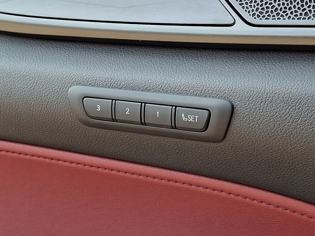 Thumbnail: 2024 Lexus ES - 26