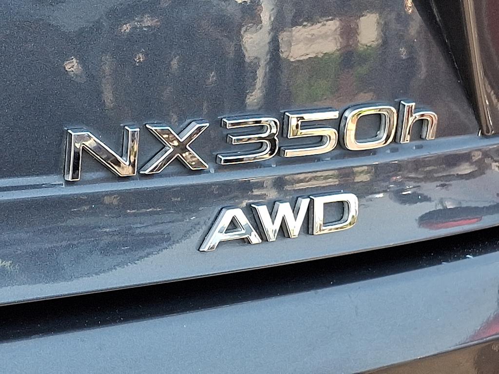 Thumbnail: 2024 Lexus ES - 6