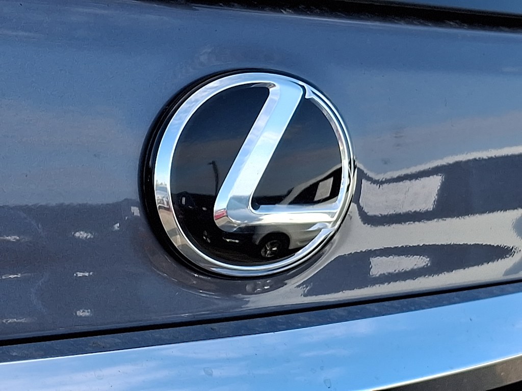 Thumbnail: 2022 Lexus GX - 29