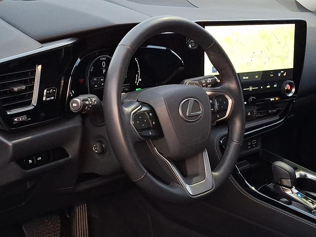 Thumbnail: 2024 Lexus ES - 2