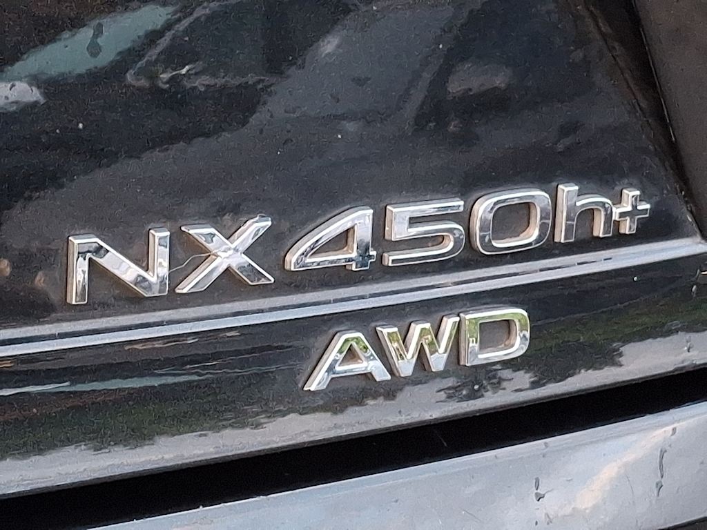 Thumbnail: 2024 Lexus ES - 6