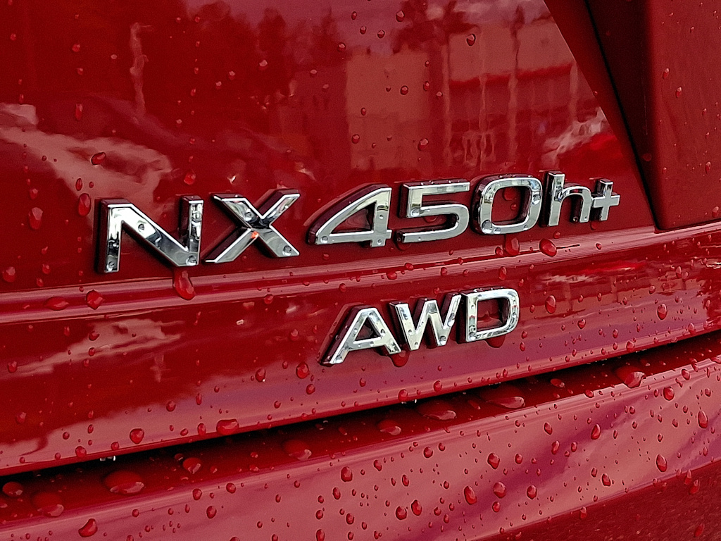 Thumbnail: 2025 Lexus ES - 29