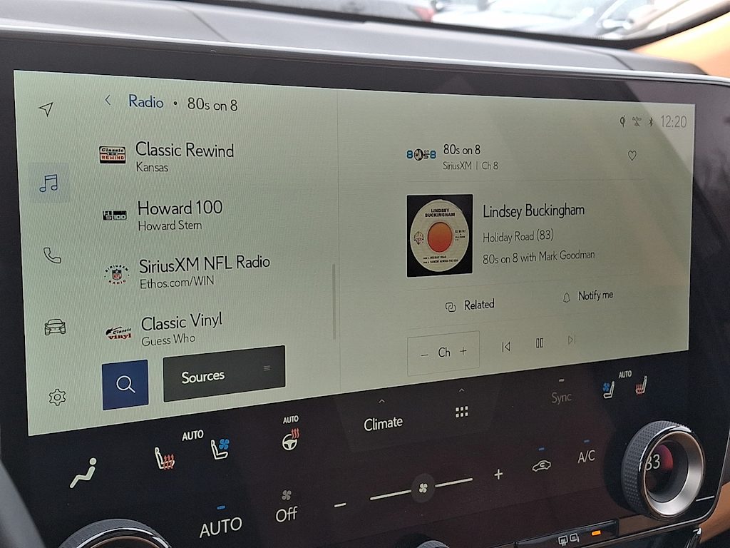 Thumbnail: 2025 Lexus ES - 9