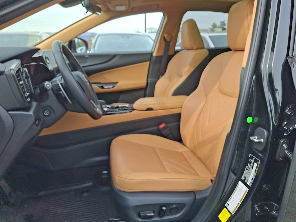 Thumbnail: 2025 Lexus ES - 7