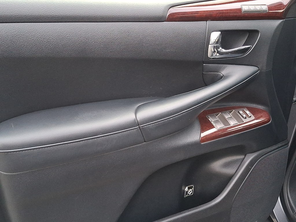 Thumbnail: 2014 Lexus LX - 17