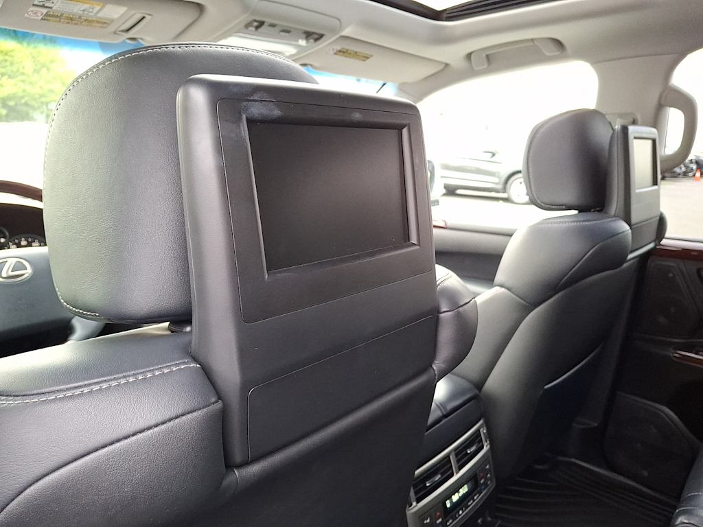 Thumbnail: 2014 Lexus LX - 16