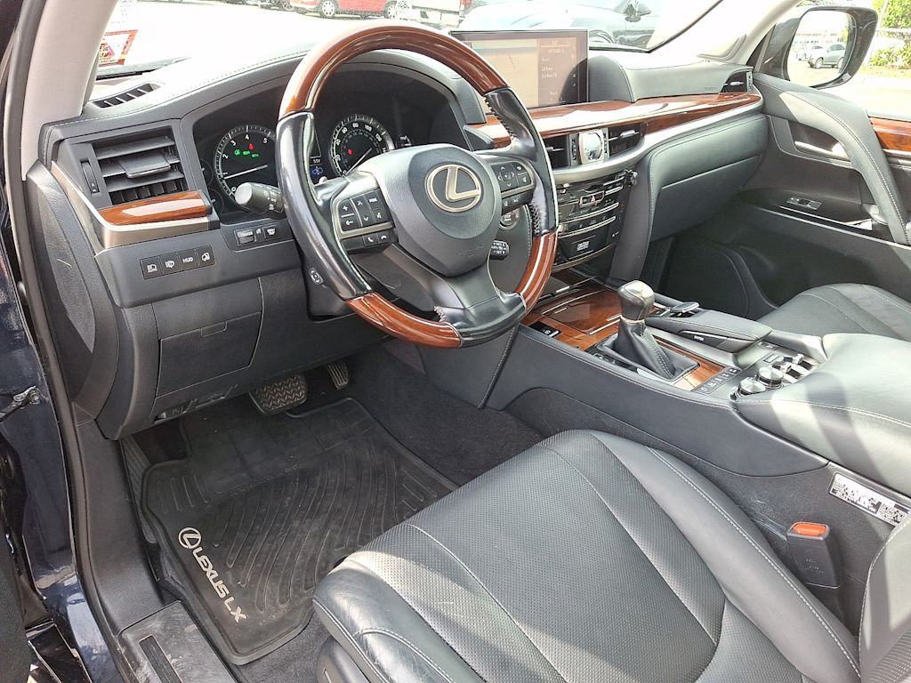 Thumbnail: 2019 Lexus LX - 2